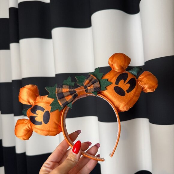 Disney Halloween Disney Minnie Mouse Jack-O'Lantern Mouse Ears Headband - Picture 7 of 7